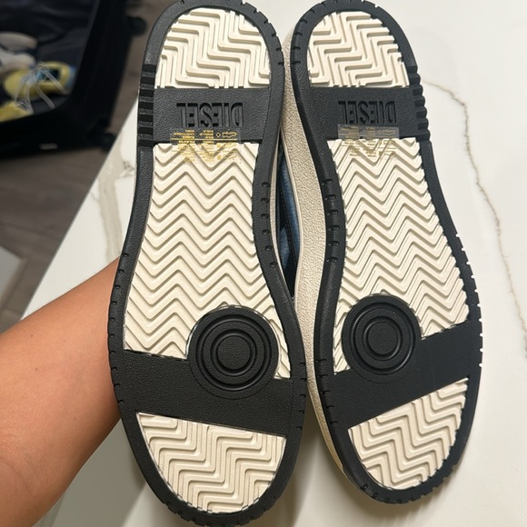 Diesel Men’s Jean sneakers - Picture 5 of 5